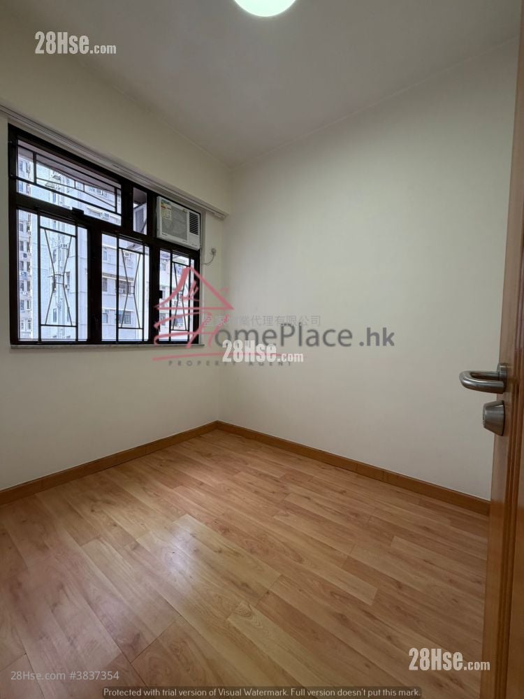 Wealth Building Sell 2 Bedrooms , 1 Bathroom 433 ft²