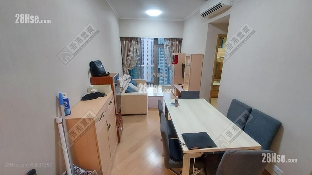 The Wings Rental 2 Bedrooms , 1 Bathroom 536 ft²