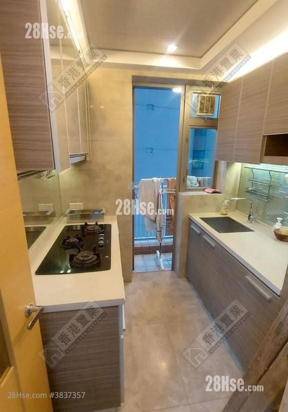 The Wings Rental 2 Bedrooms , 1 Bathroom 536 ft²
