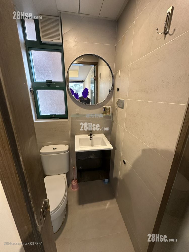 Valiant Court Rental 307 ft²