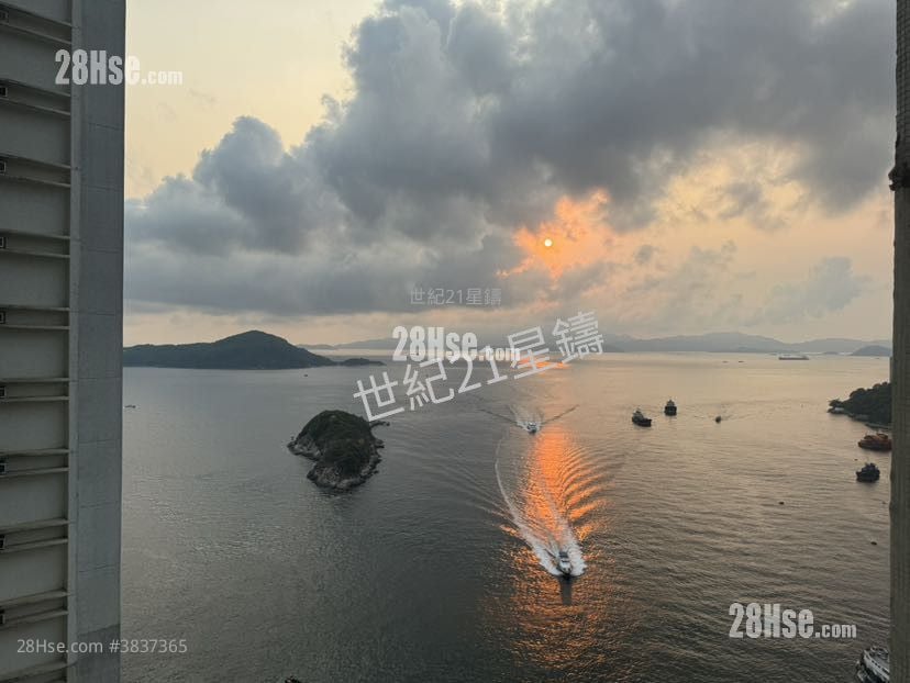海怡半島 售盤 4 房 , 2 浴室 739 平方呎