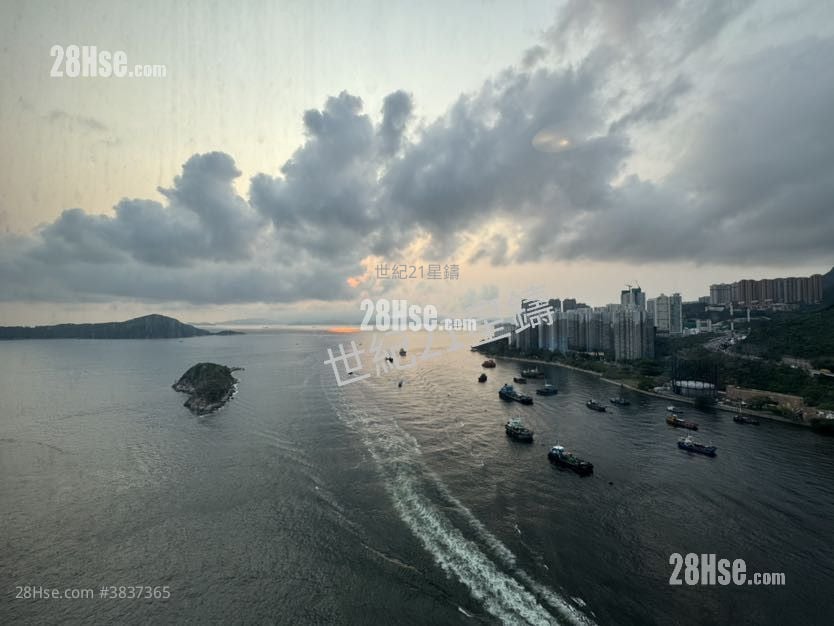 海怡半島 售盤 4 房 , 2 浴室 739 平方呎