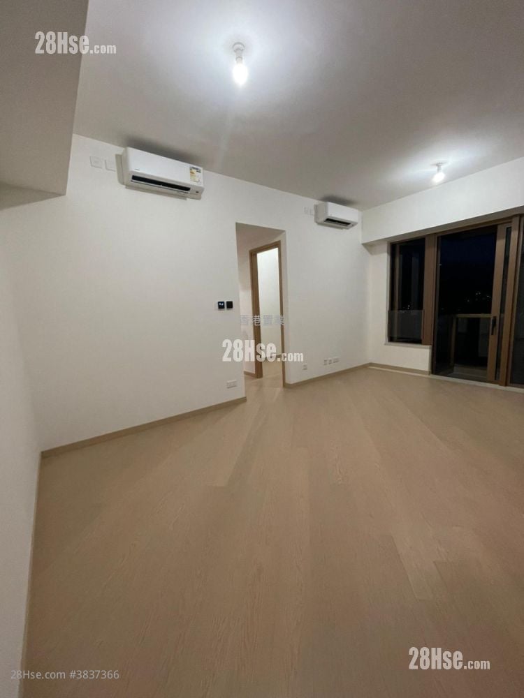 Lp10 Rental 3 Bedrooms , 2 Bathrooms 790 ft²