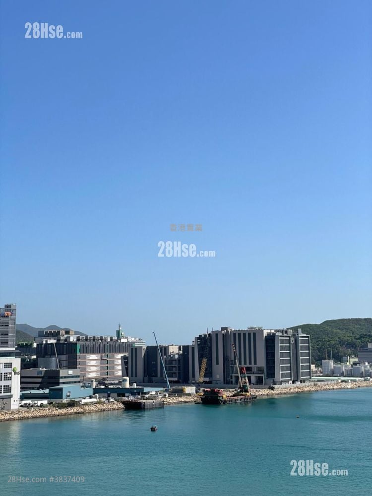 Ocean Marini Sell 3 Bedrooms , 2 Bathrooms 799 ft²