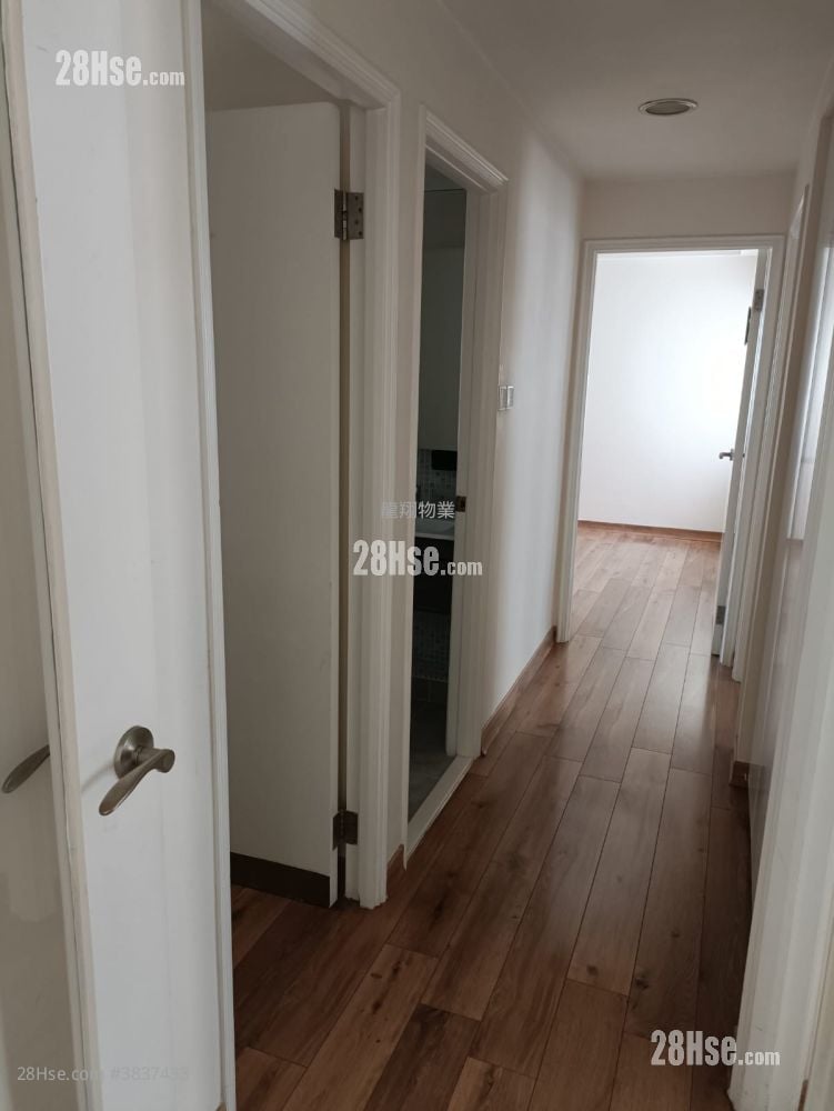 Harrison Court Sell 987 ft²