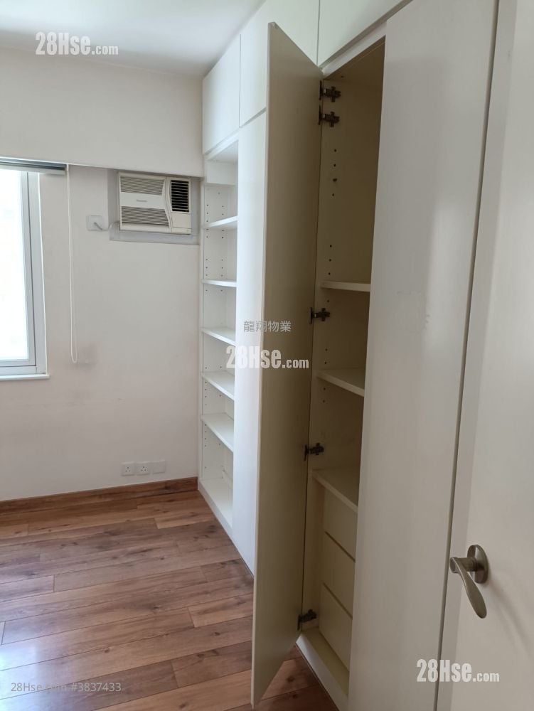 Harrison Court Sell 987 ft²