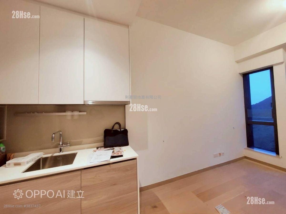 The Grand Marine Rental 2 Bedrooms , 1 Bathroom 432 ft²