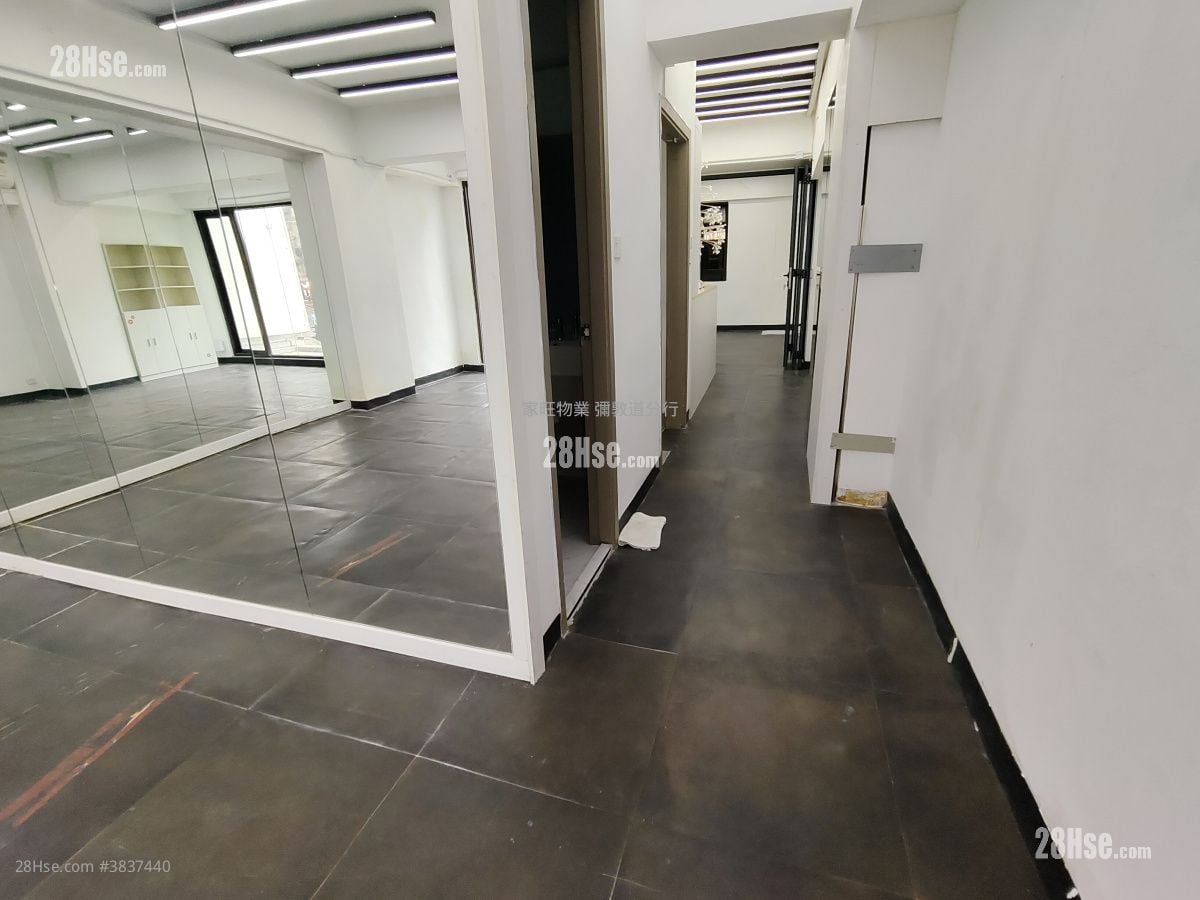 29 Sing Woo Rd Rental 1 Toilet
