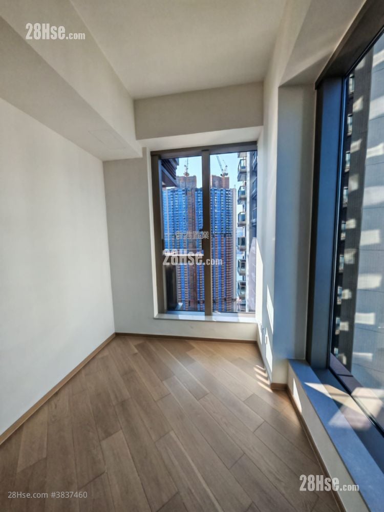Villa Garda Ii Rental 1 Bedroom , 1 Bathroom 353 ft²