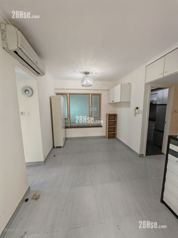 La Cite Noble Rental 2 Bedrooms , 1 Bathroom 436 ft²