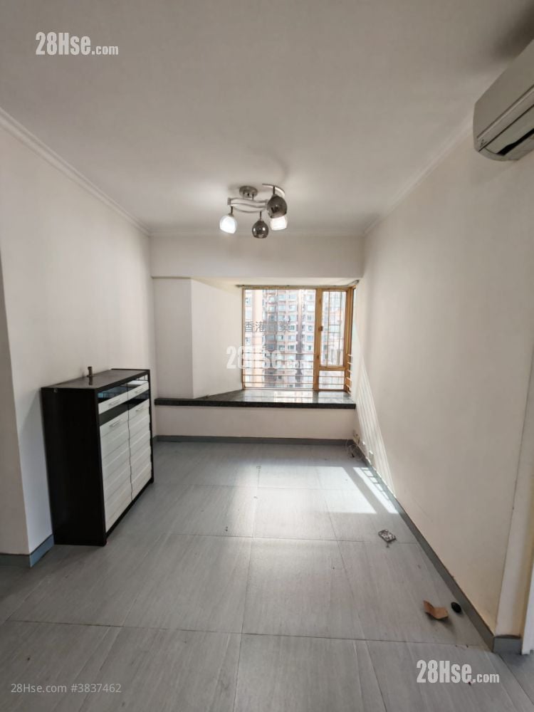 La Cite Noble Rental 2 Bedrooms , 1 Bathroom 436 ft²