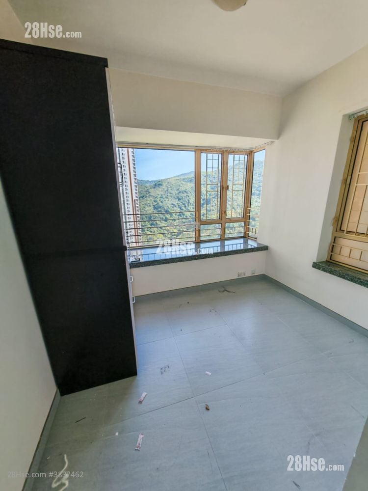 La Cite Noble Rental 2 Bedrooms , 1 Bathroom 436 ft²