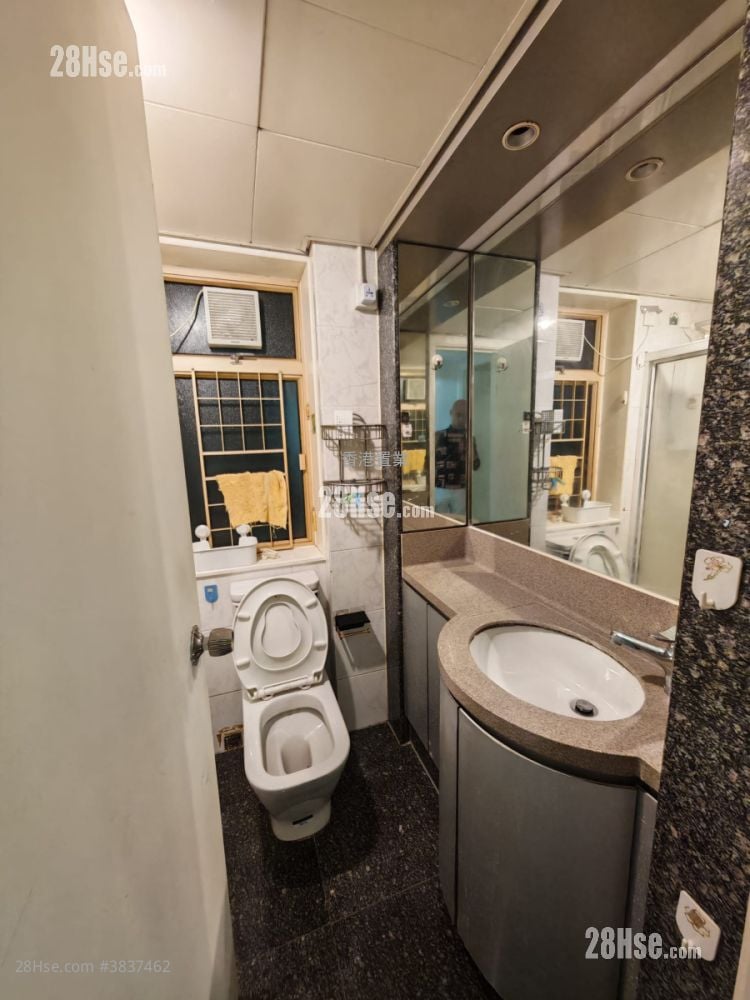 La Cite Noble Rental 2 Bedrooms , 1 Bathroom 436 ft²
