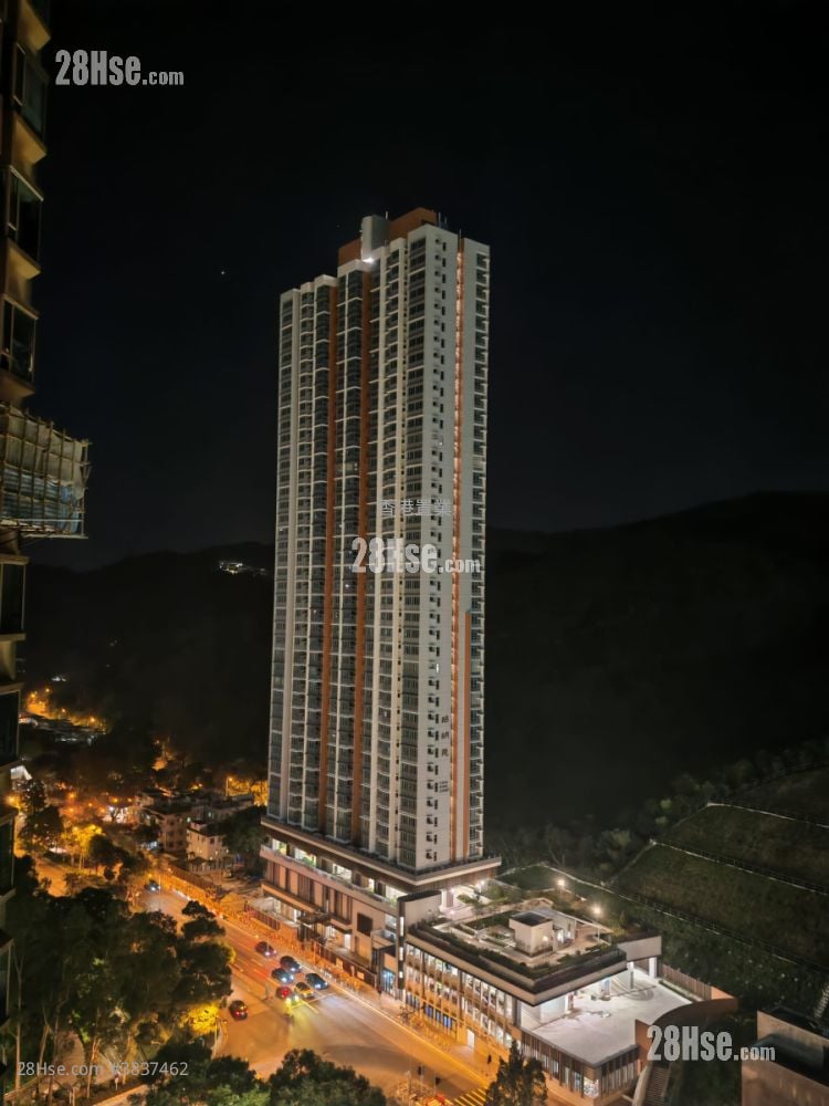 La Cite Noble Rental 2 Bedrooms , 1 Bathroom 436 ft²
