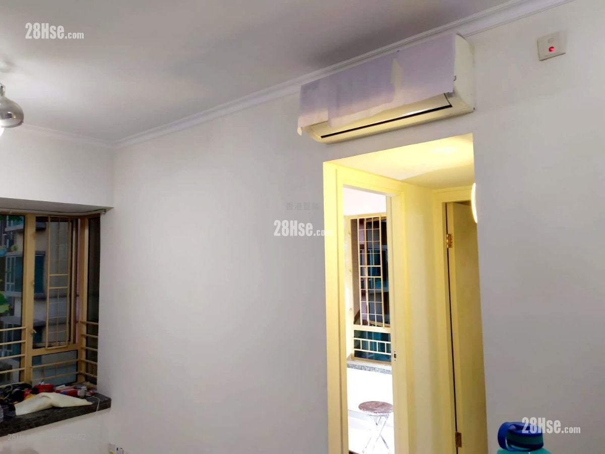 La Cite Noble Rental 2 Bedrooms , 1 Bathroom 436 ft²