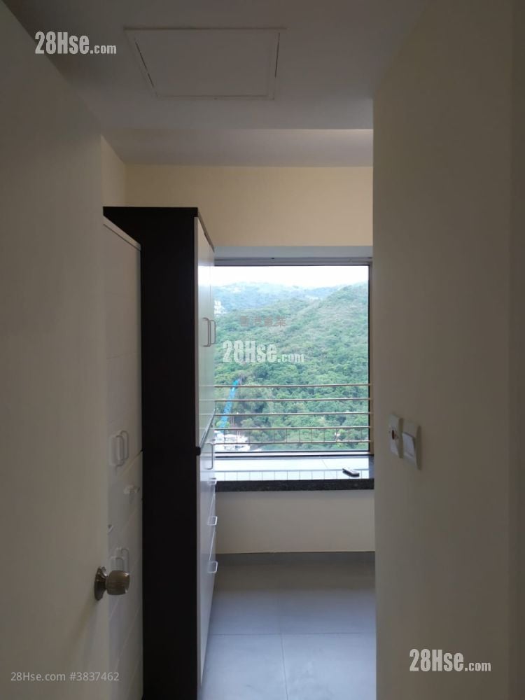 La Cite Noble Rental 2 Bedrooms , 1 Bathroom 436 ft²