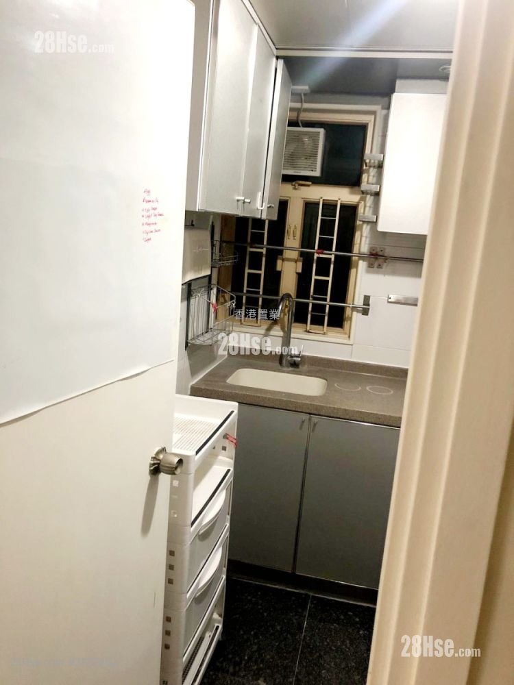 La Cite Noble Rental 2 Bedrooms , 1 Bathroom 436 ft²