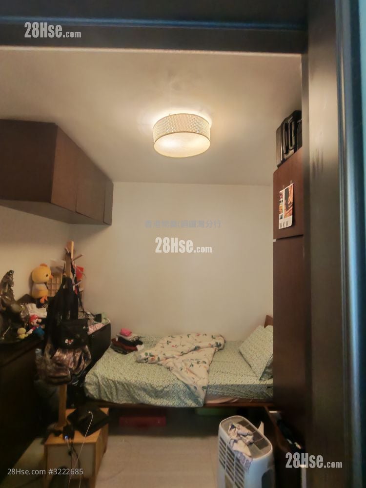 Paterson Building Sell 3 Bedrooms , 2 Bathrooms 688 ft²