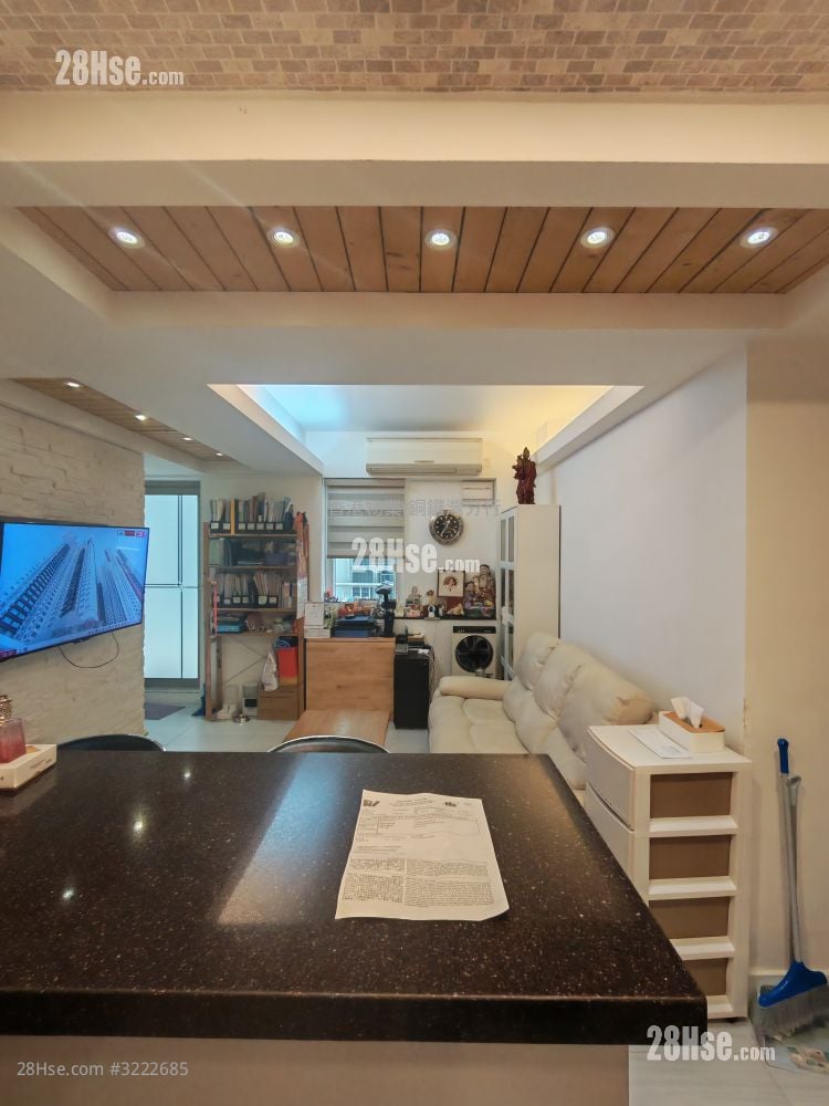 Paterson Building Sell 3 Bedrooms , 2 Bathrooms 688 ft²