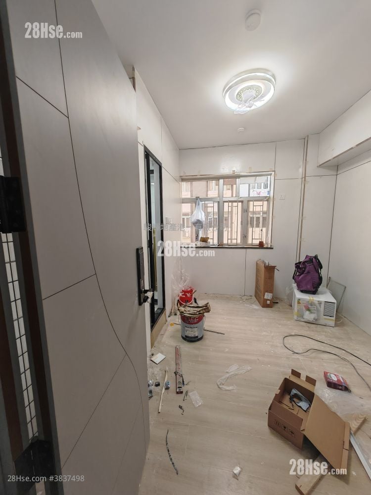 Continental Mansion Rental Studio , 1 Bathroom 160 ft²