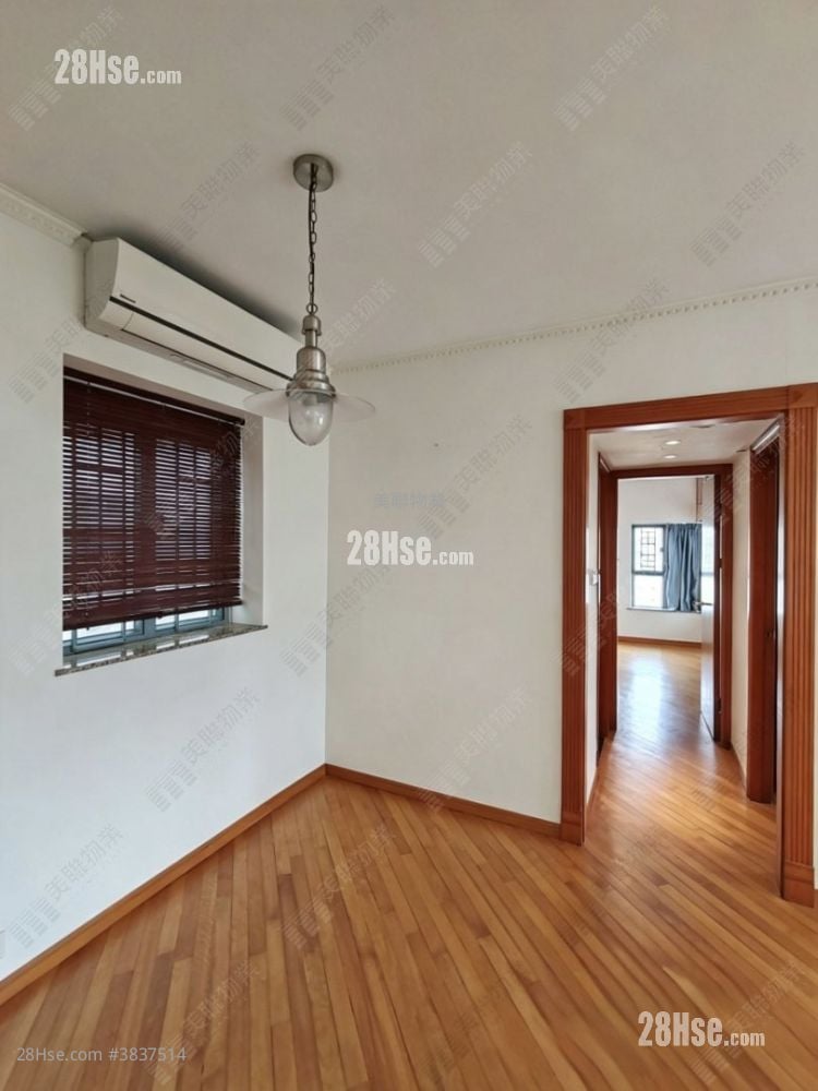 Tung Chung Crescent Rental 544 ft²