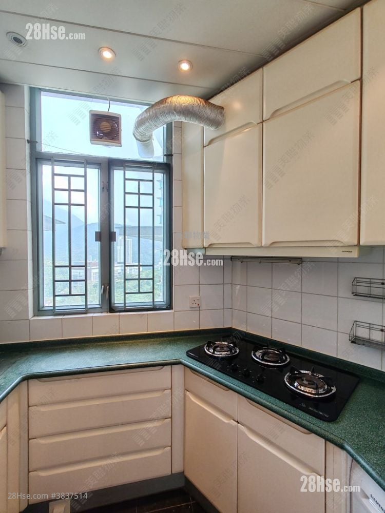 Tung Chung Crescent Rental 544 ft²