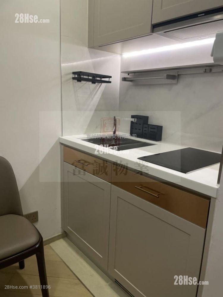 One East Coast Rental 1 Bedroom , 1 Bathroom 301 ft²