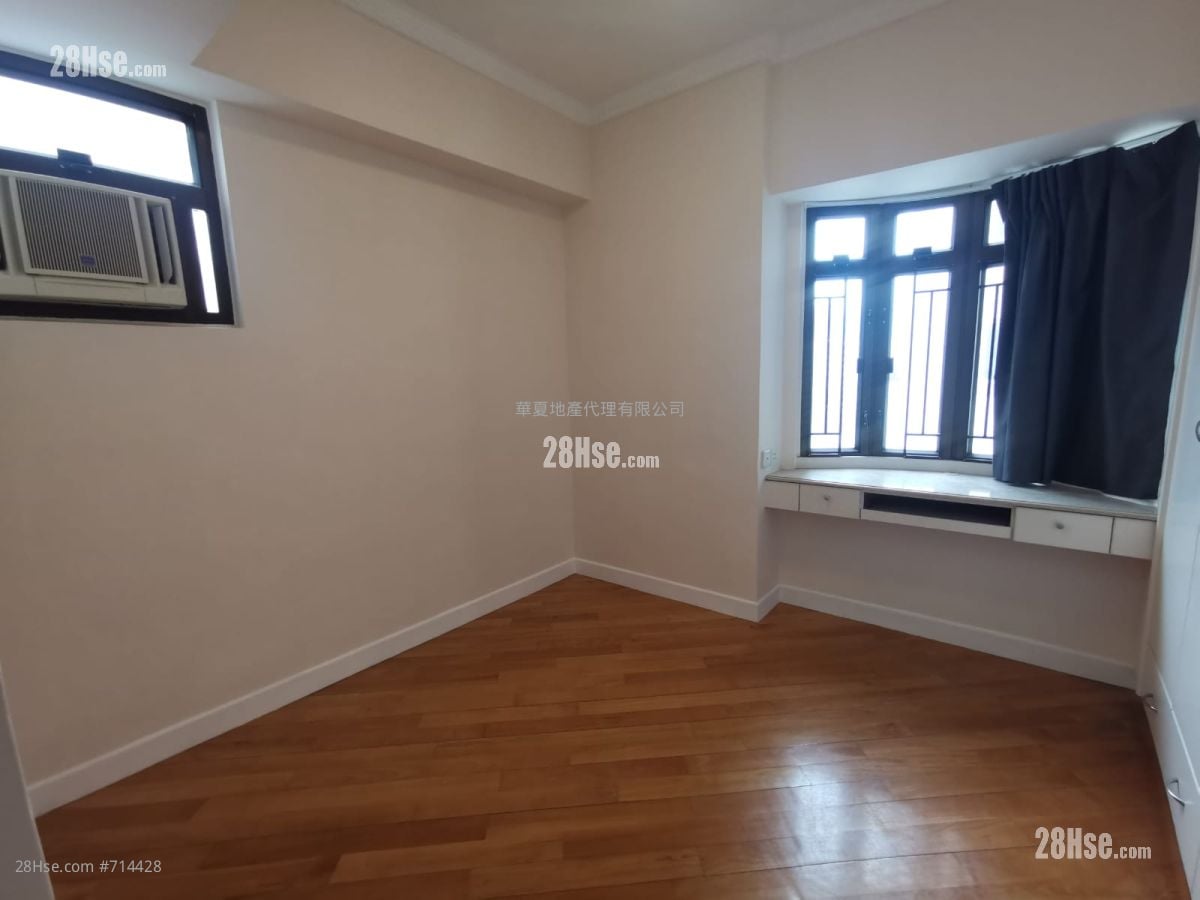 Arran Court Rental 2 Bedrooms , 2 Bathrooms 728 ft²