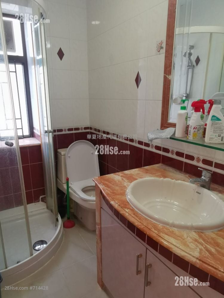 Arran Court Rental 2 Bedrooms , 2 Bathrooms 728 ft²