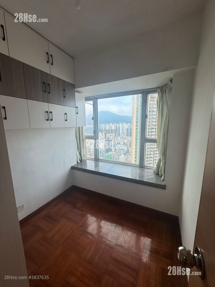 Metro Harbour View Rental 2 Bedrooms , 1 Bathroom 369 ft²