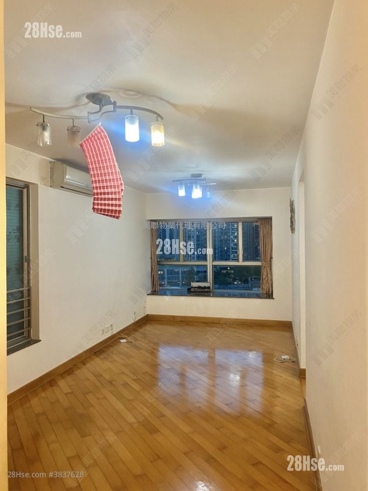 Park Central Rental 3 Bedrooms , 2 Bathrooms 684 ft²
