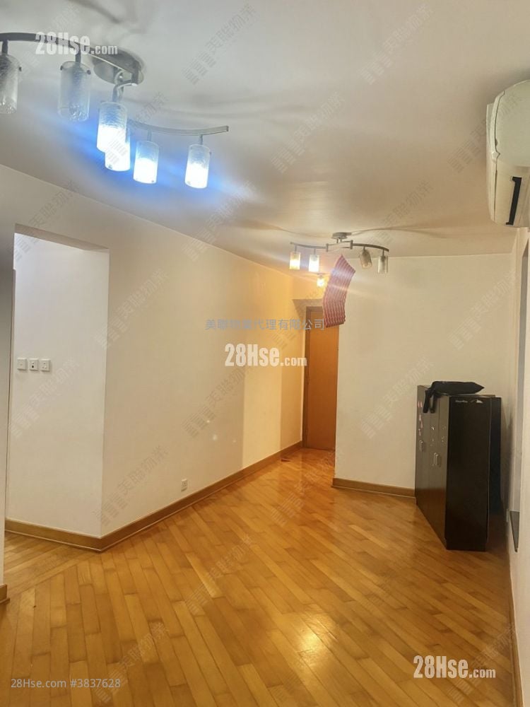 Park Central Rental 3 Bedrooms , 2 Bathrooms 684 ft²
