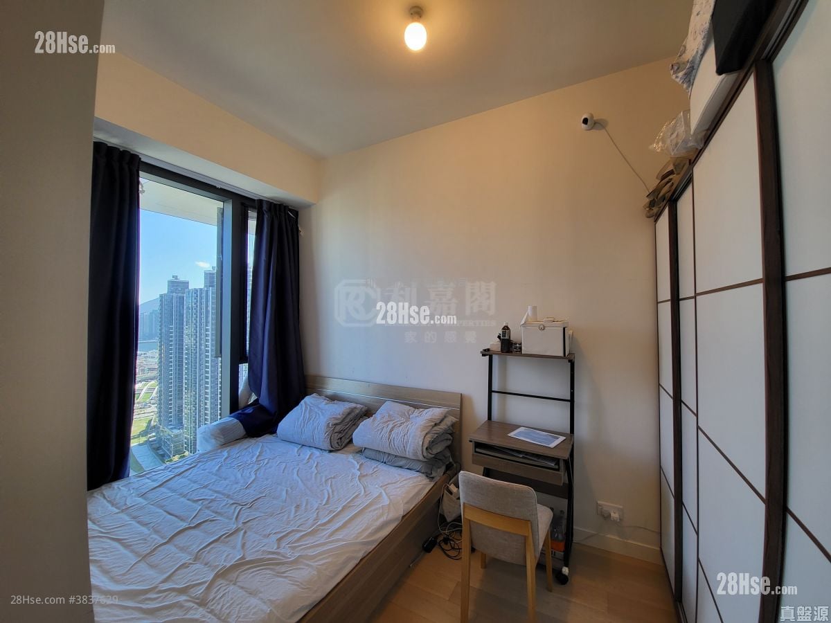 Oasis Kai Tak Rental 3 Bedrooms , 2 Bathrooms 752 ft²