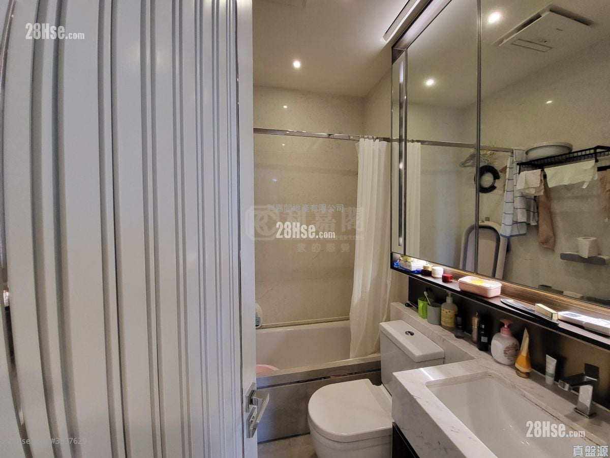 Oasis Kai Tak Rental 3 Bedrooms , 2 Bathrooms 752 ft²