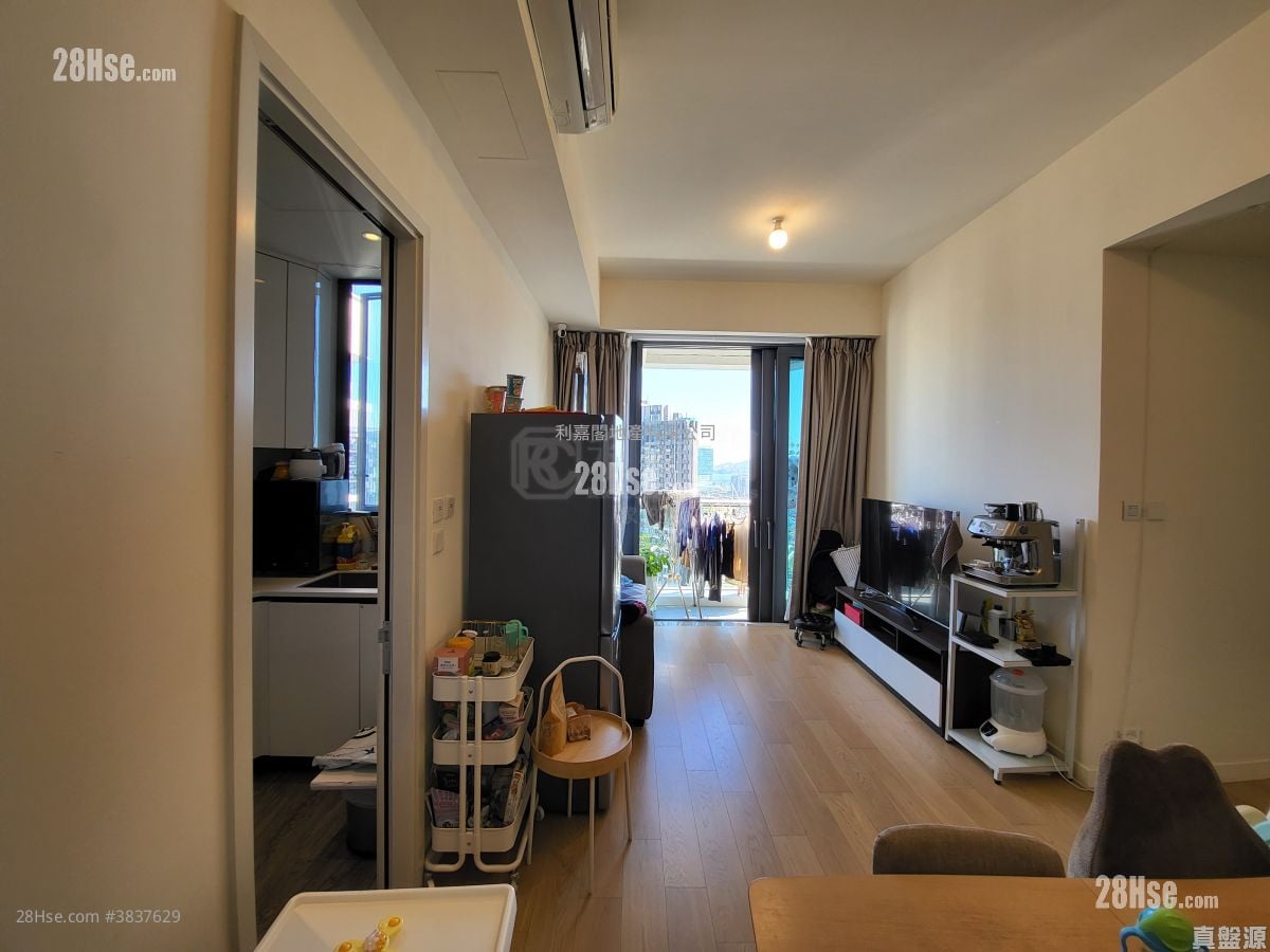Oasis Kai Tak Rental 3 Bedrooms , 2 Bathrooms 752 ft²