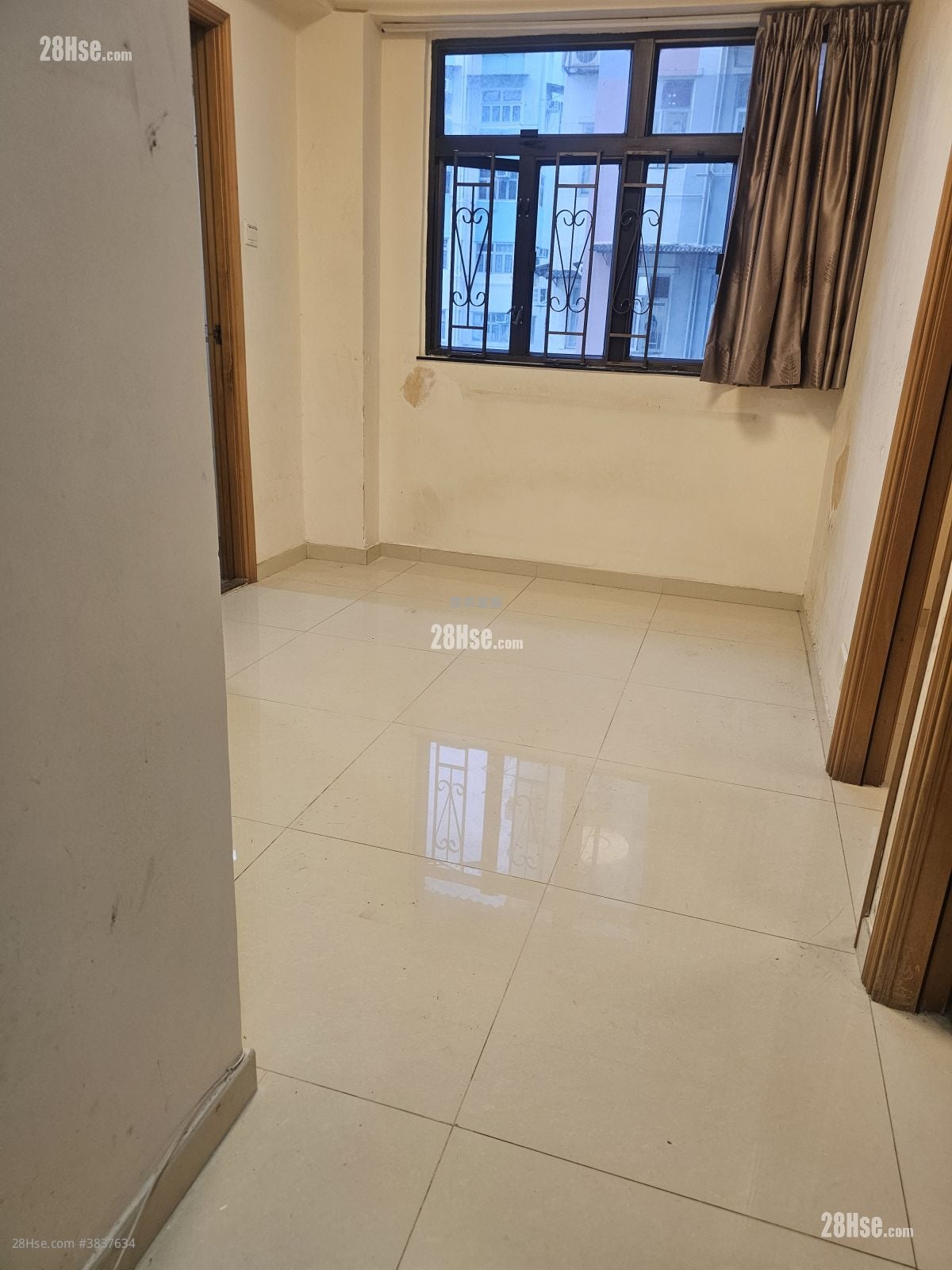 Honour Building Rental 2 Bedrooms , 1 Bathroom