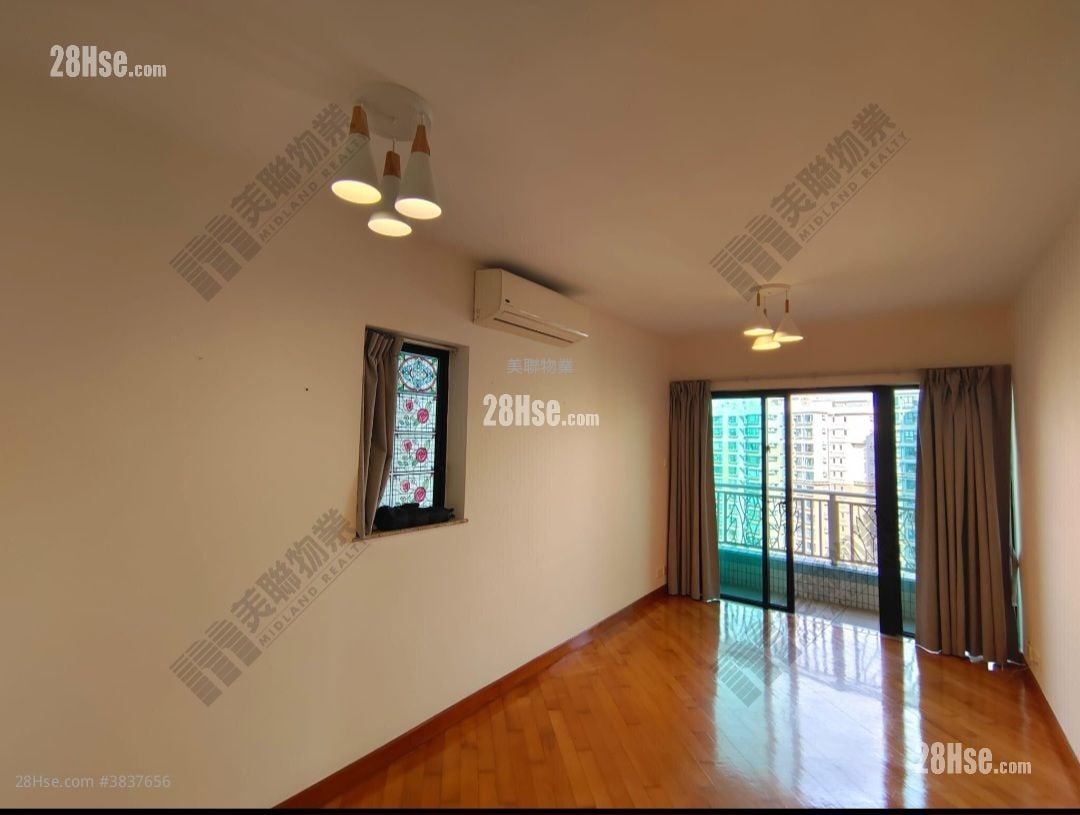 Park Island Sell 2 Bedrooms 532 ft²
