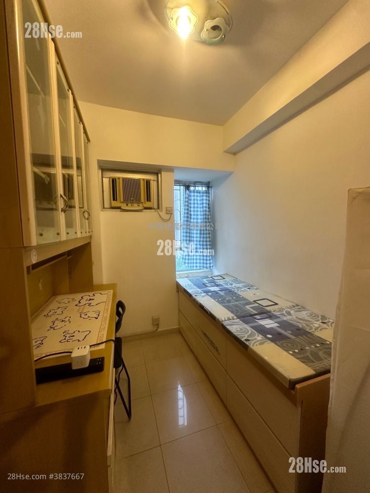 Fanling Centre Sell 3 Bedrooms 512 ft²