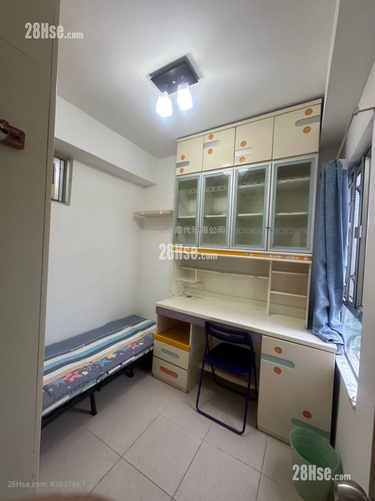 Fanling Centre Sell 3 Bedrooms 512 ft²