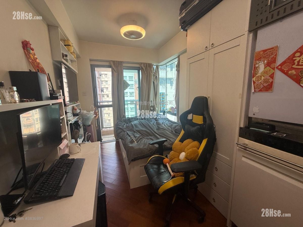 Baker Residences Sell Studio , 1 Bathroom 245 ft²