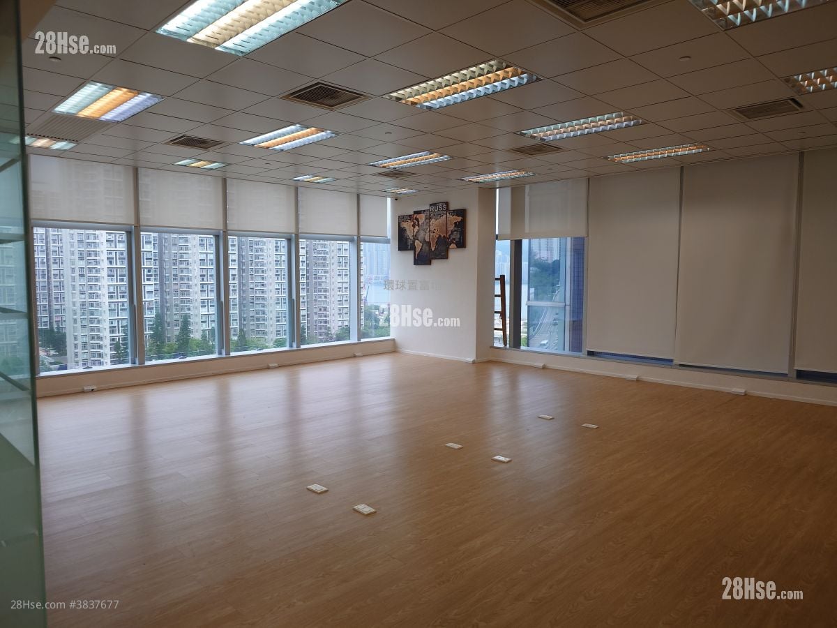 King Palace Plaza Rental 2,215 ft²