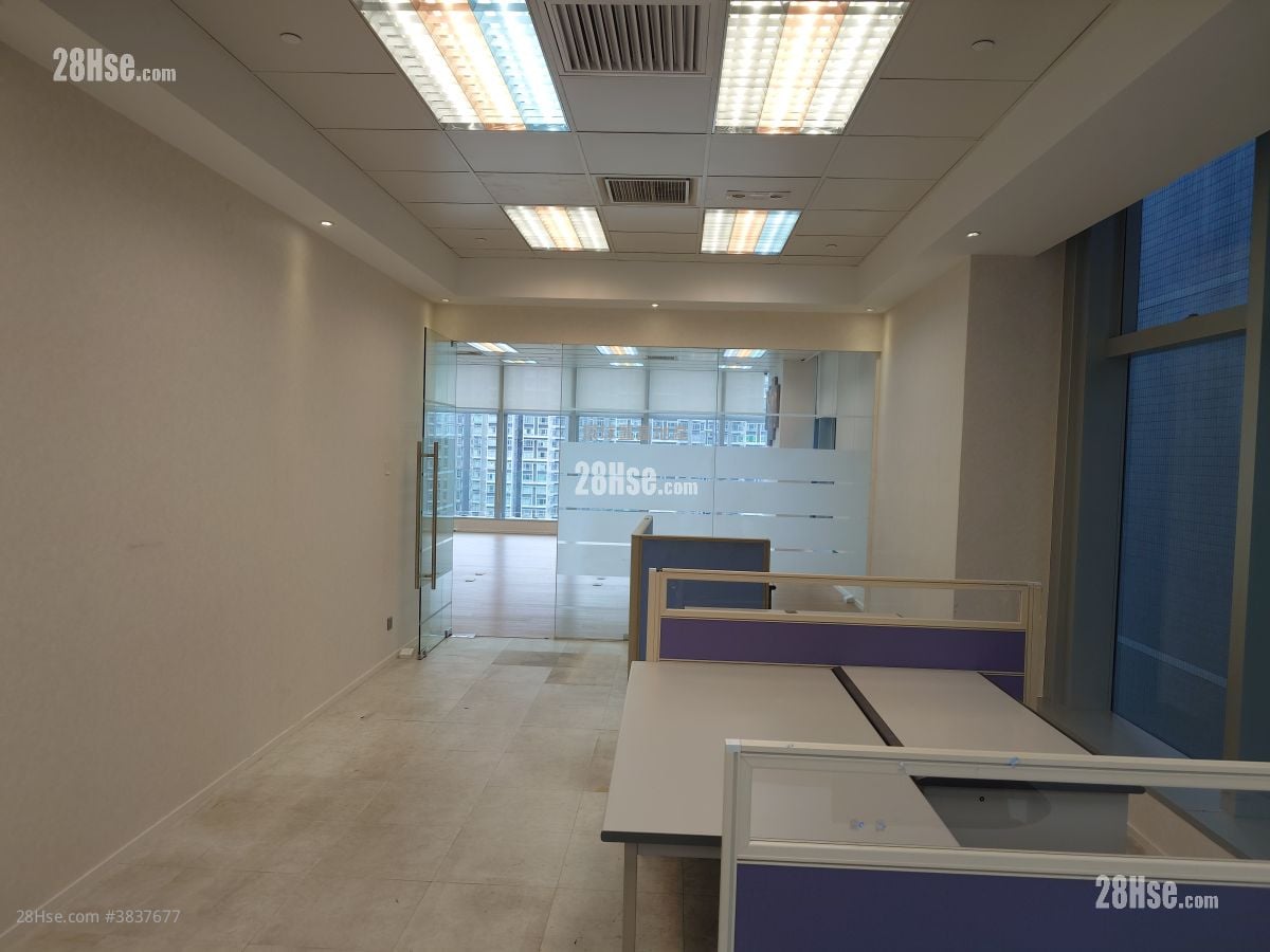 King Palace Plaza Rental 2,215 ft²