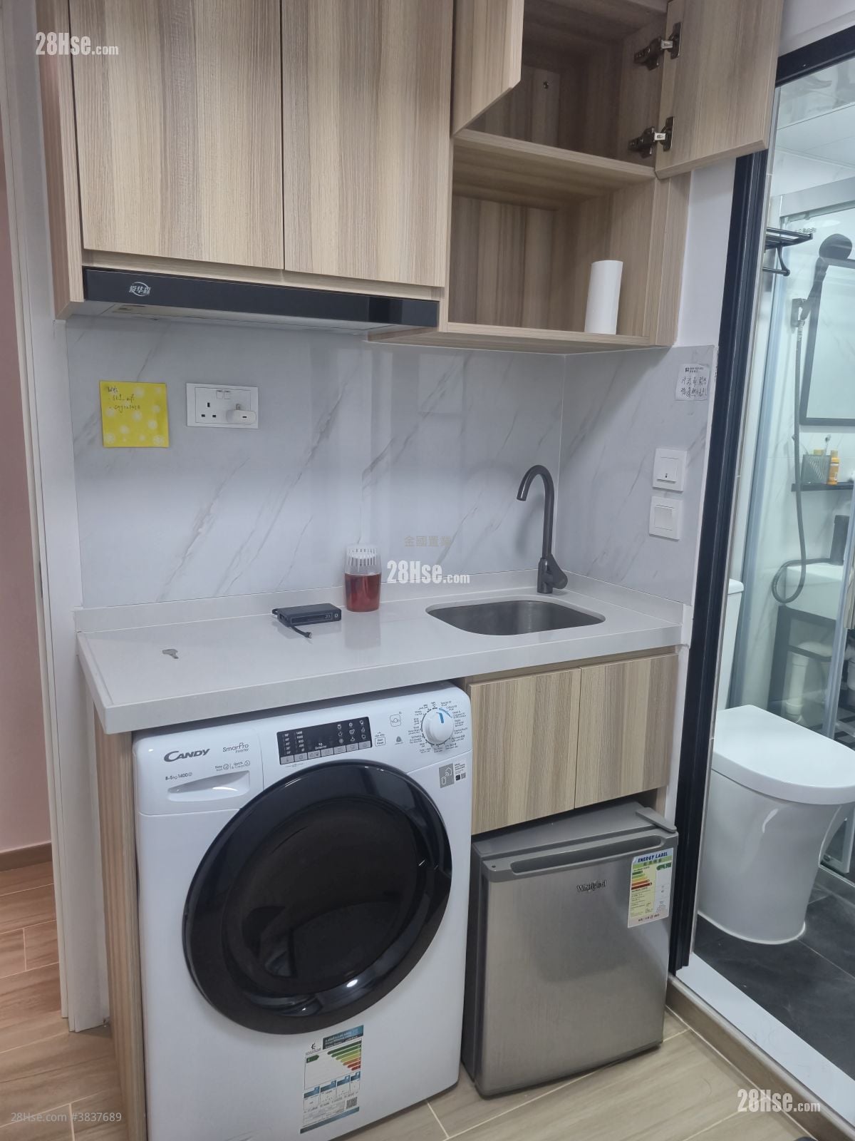New Lucky House Rental 1 Bedroom , 1 Bathroom 130 ft²