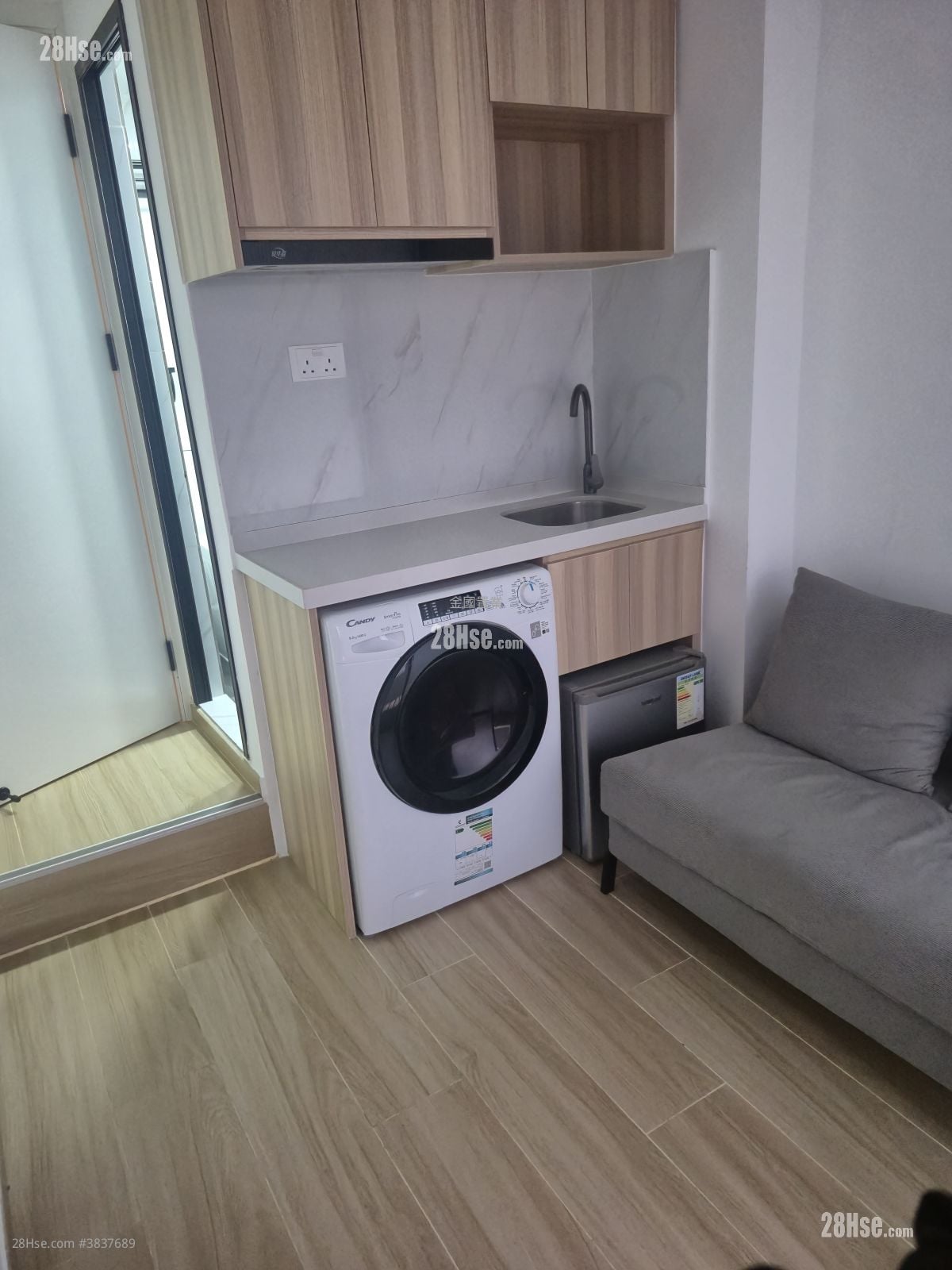 New Lucky House Rental 1 Bedroom , 1 Bathroom 130 ft²