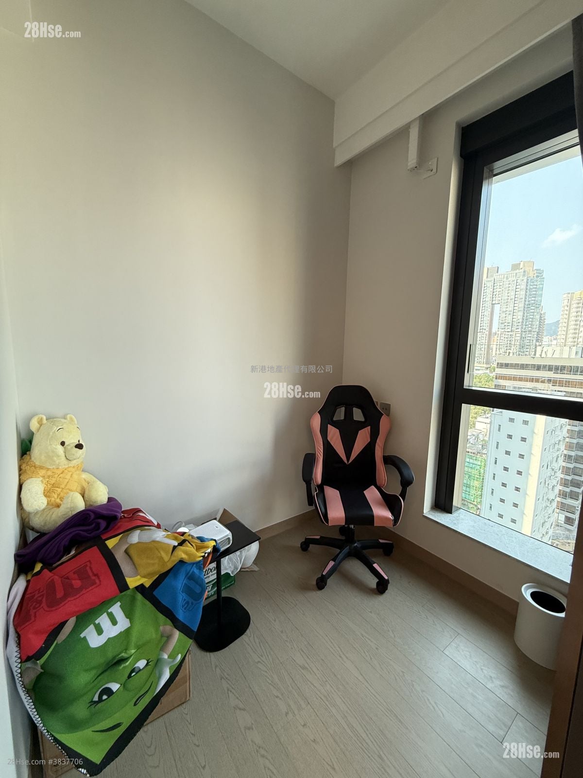 Baker Circle Euston Rental 2 Bedrooms , 1 Bathroom 374 ft²