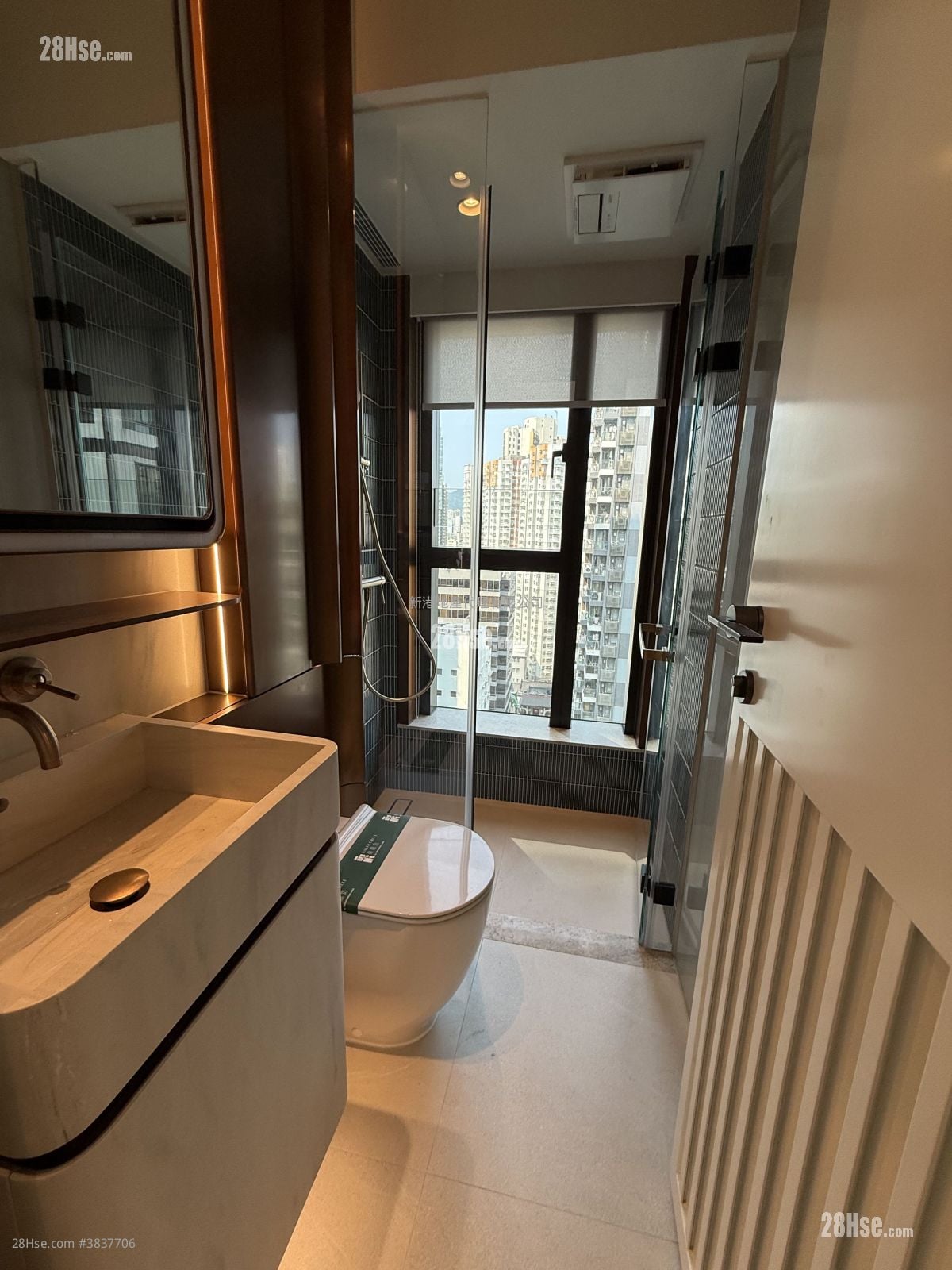 Baker Circle Euston Rental 2 Bedrooms , 1 Bathroom 374 ft²