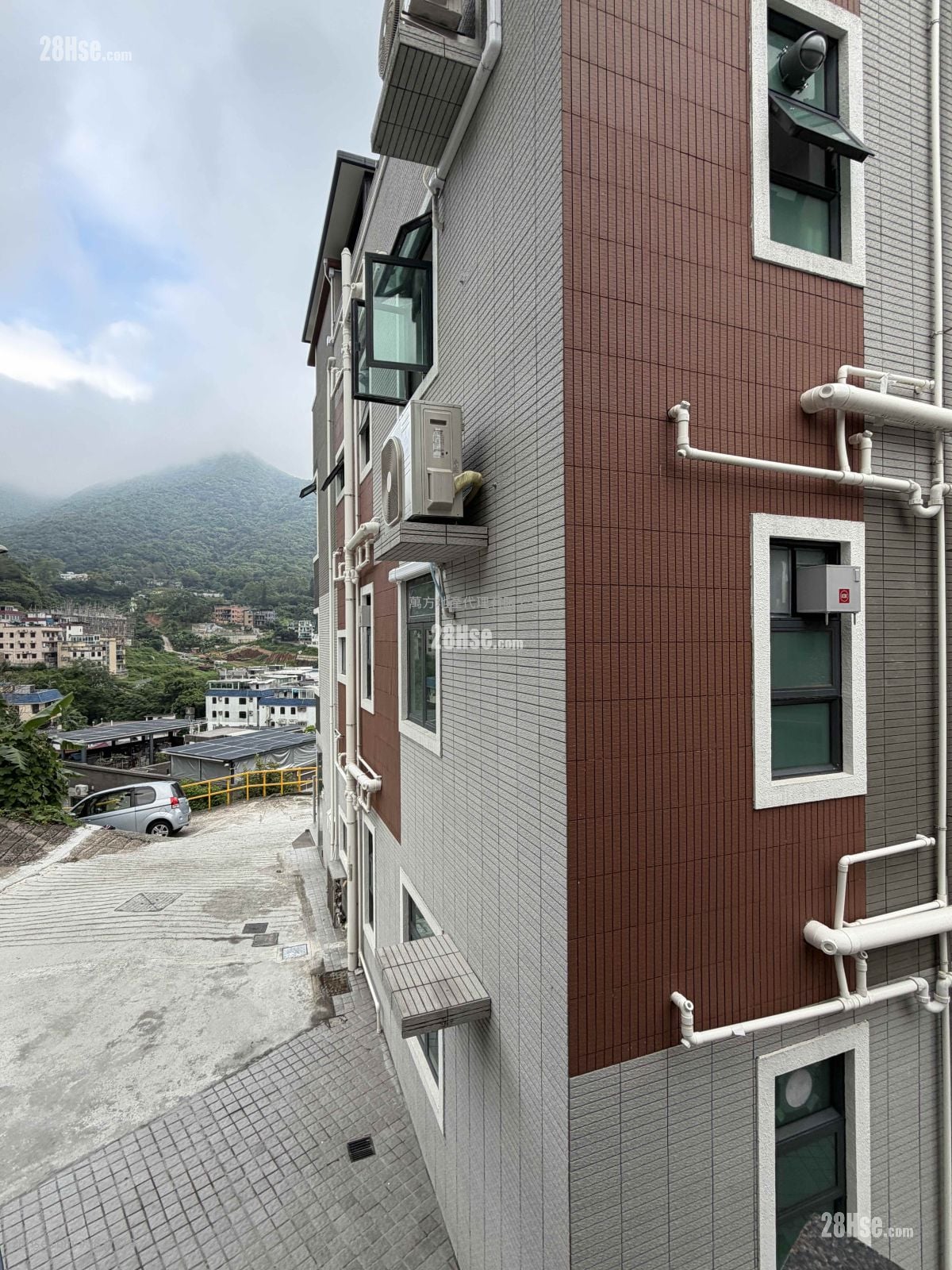 Village Sell 3 Bedrooms , 2 Bathrooms