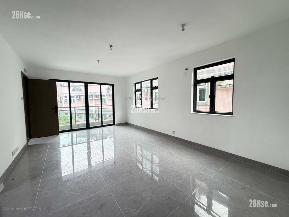 Village Sell 3 Bedrooms , 2 Bathrooms