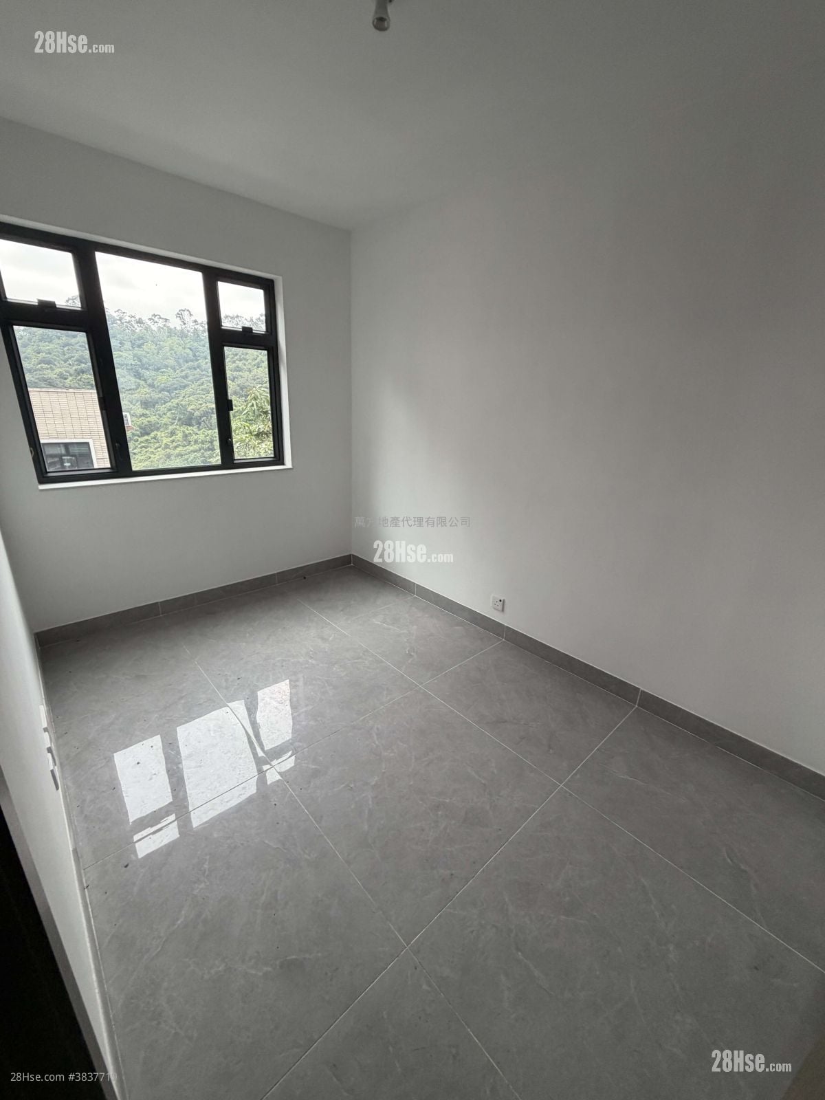 Village Sell 3 Bedrooms , 2 Bathrooms