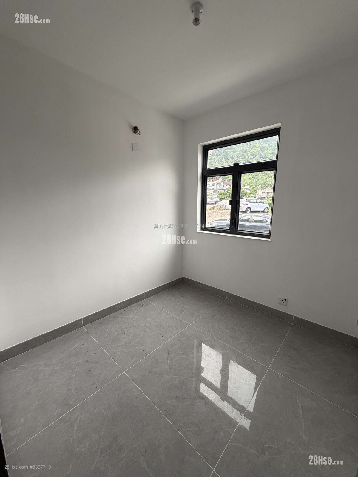 Village Sell 3 Bedrooms , 2 Bathrooms